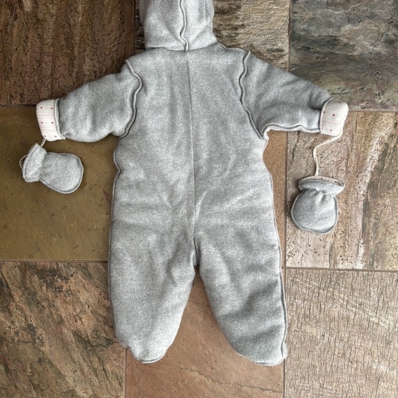 Jacadi snowsuit size 6 months - Picture 6 of 6